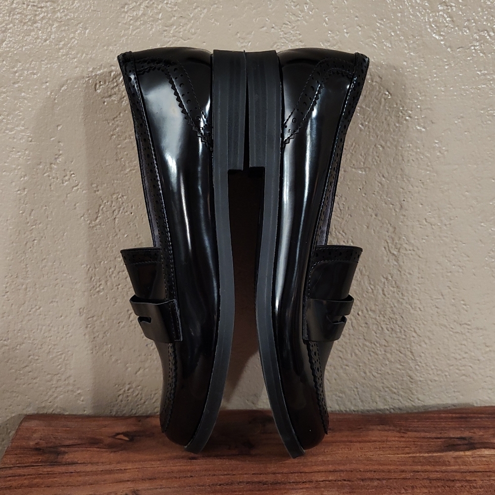 Kelly & Katie Glossy Black Bala Loafer - Picture 3 of 9